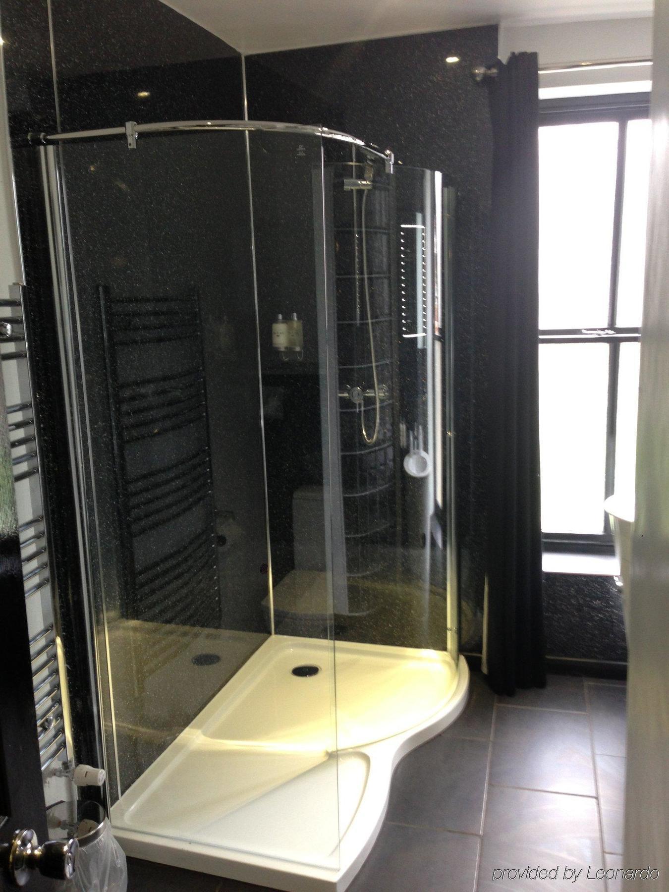 Hotel Noir York Bagian luar foto